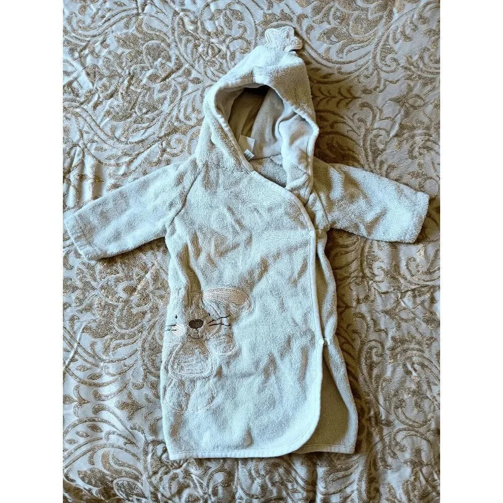 Baby 0-12 Month Bath Robe Used